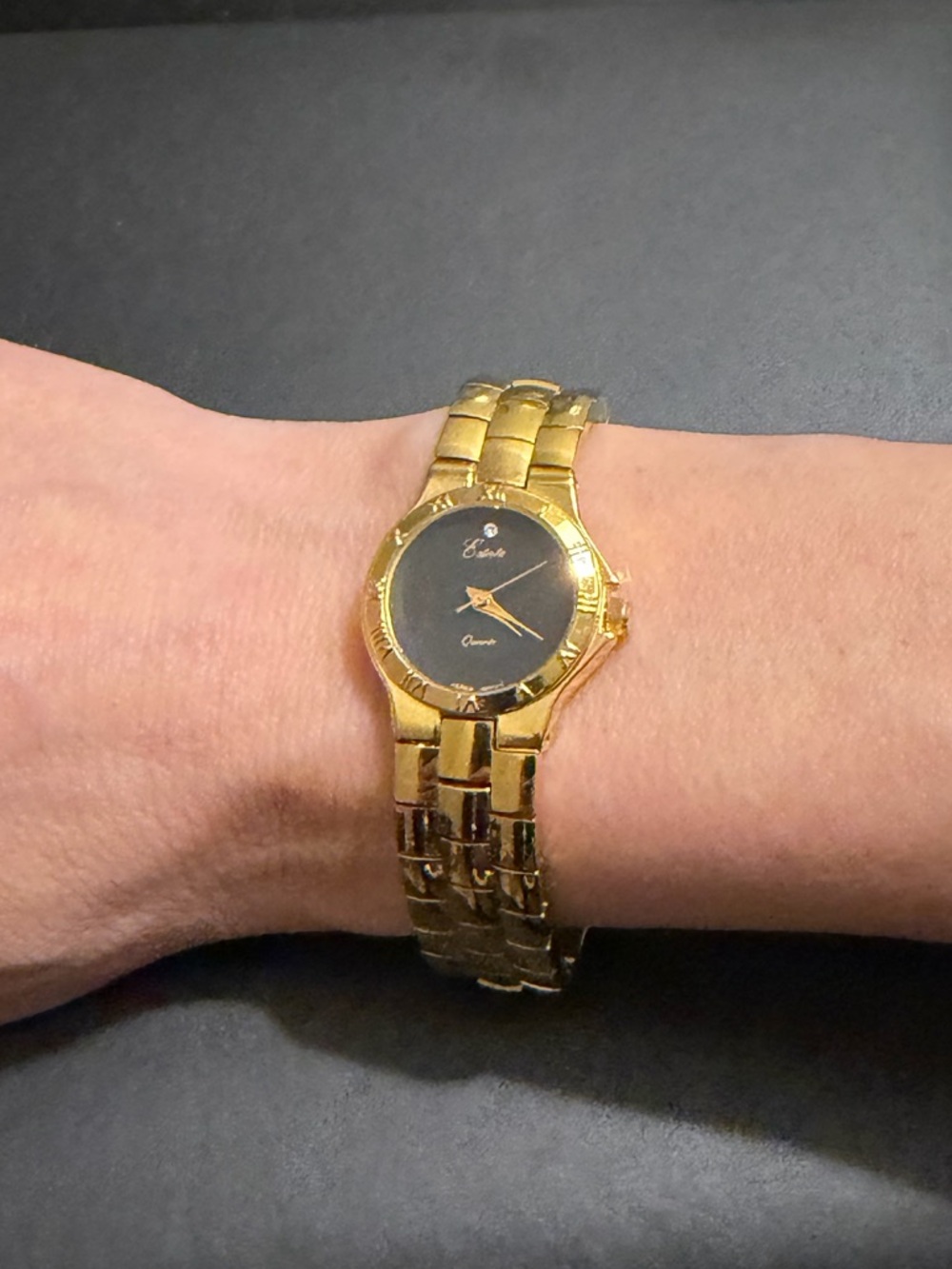 Vintage Japan Movt women’s wrist watch